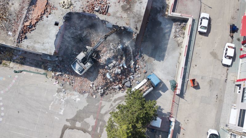 Foundation Dismantling