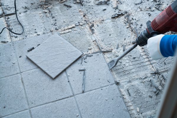 Flooring Removal Service in Joplin